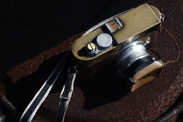 Leica M9 + Leica Summaron M 35mm/F2.8 Lens [ Reo Ma edition ]