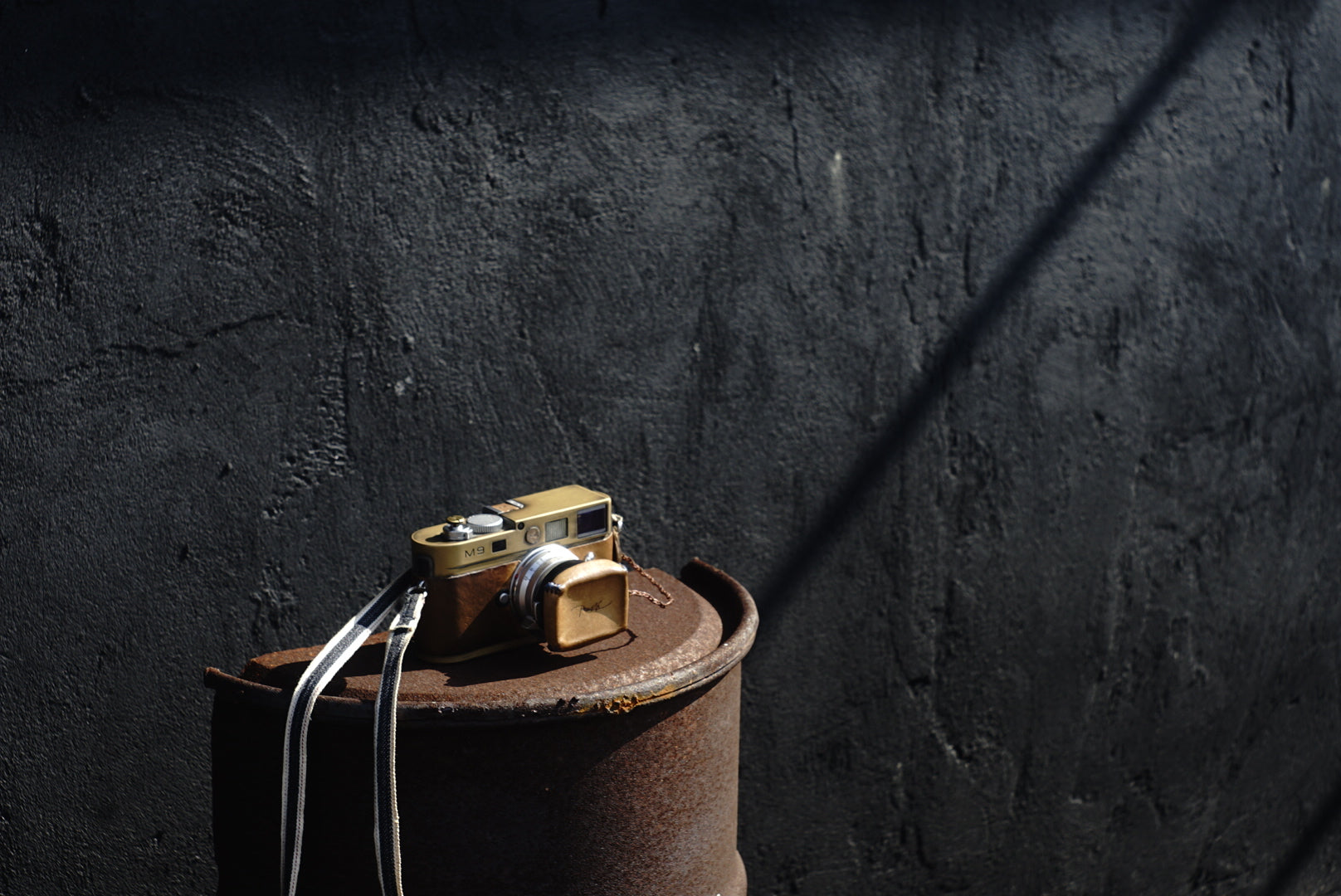 Leica M9 + Leica Summaron M 35mm/F2.8 Lens [ Reo Ma edition ]