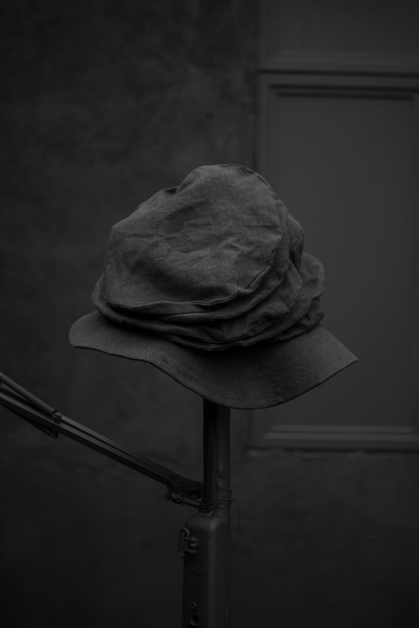 LINEN ACCORDION HAT